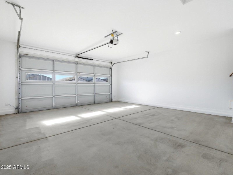 24434 W GROVE Street