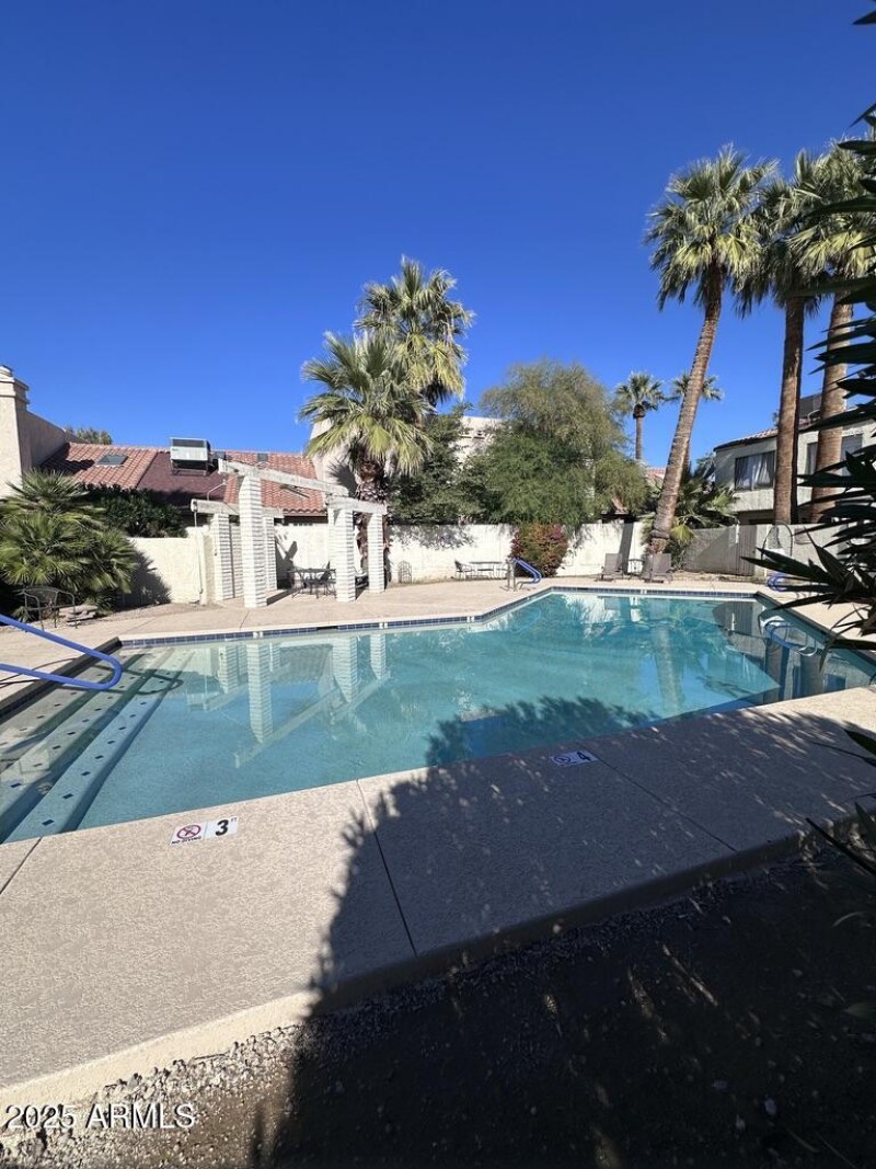 50EAD273-C68A-427A-A729-40A70160ED17_1_1