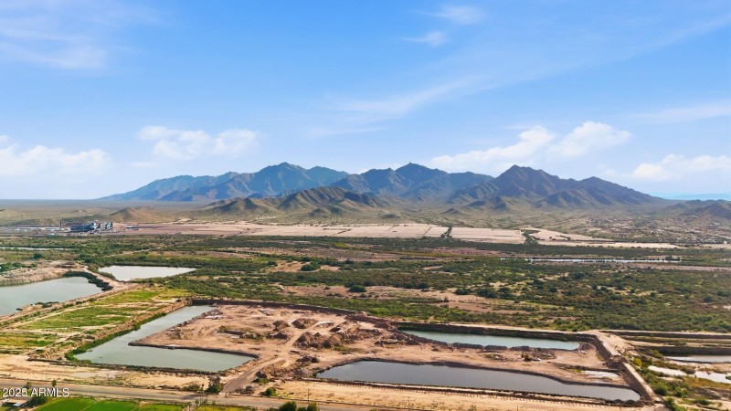 Nick Land MLS Nick Land photos 13