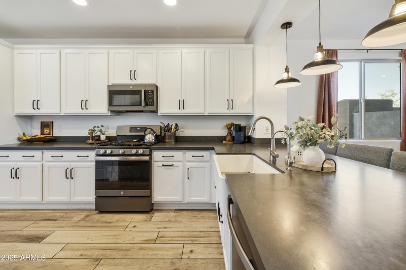 54-print-_tm_5903-_tm_5907