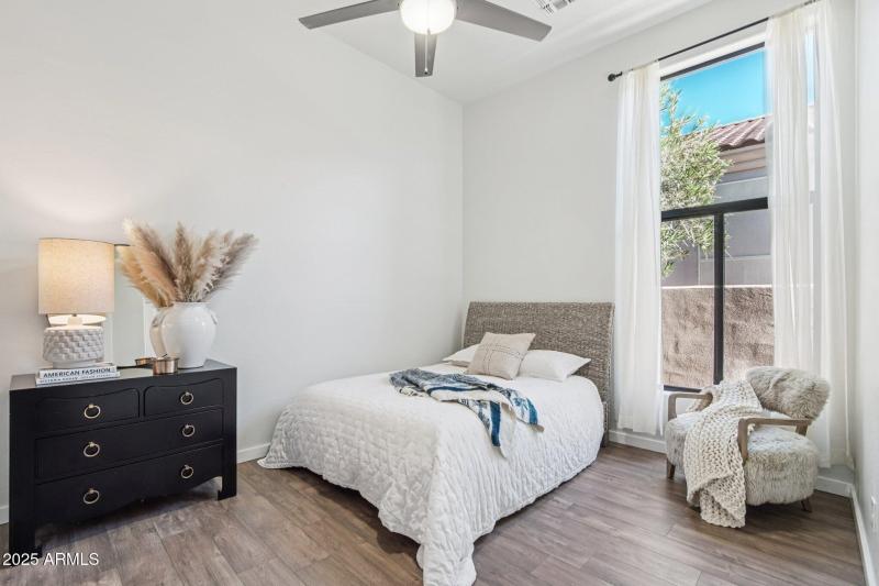 12-web-or-mls-13_018