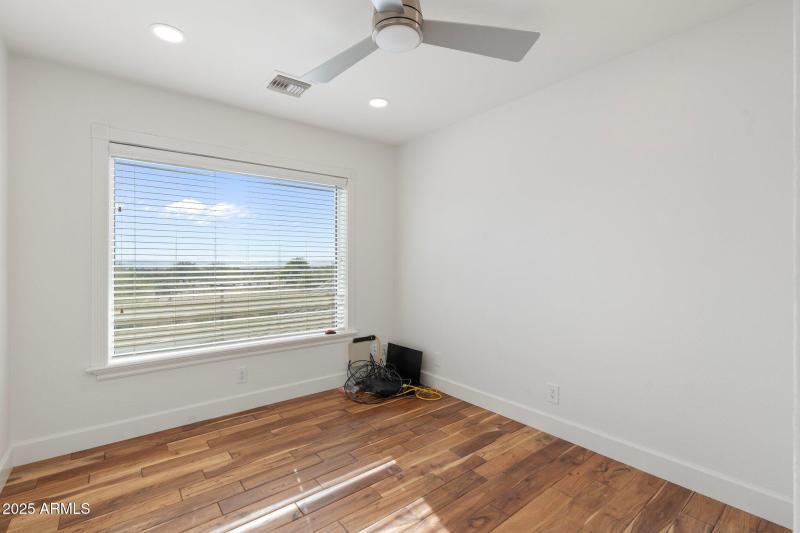 52-web-or-mls-DSC02220