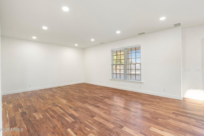 11-web-or-mls-DSC02019