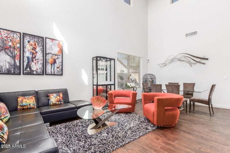 20220308093003609713000000-o