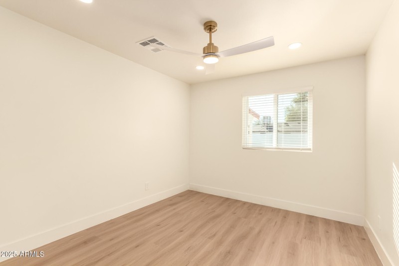 21 - Monte Vista 8357