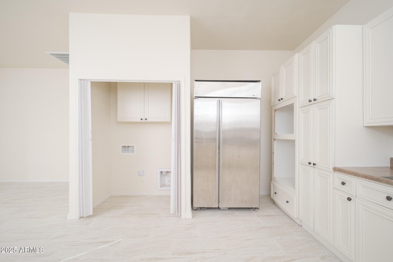 26_2nd-House_Laundry_01