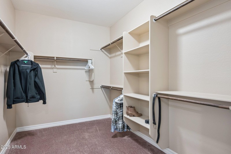 26-web-or-mls-401-basswood-ave