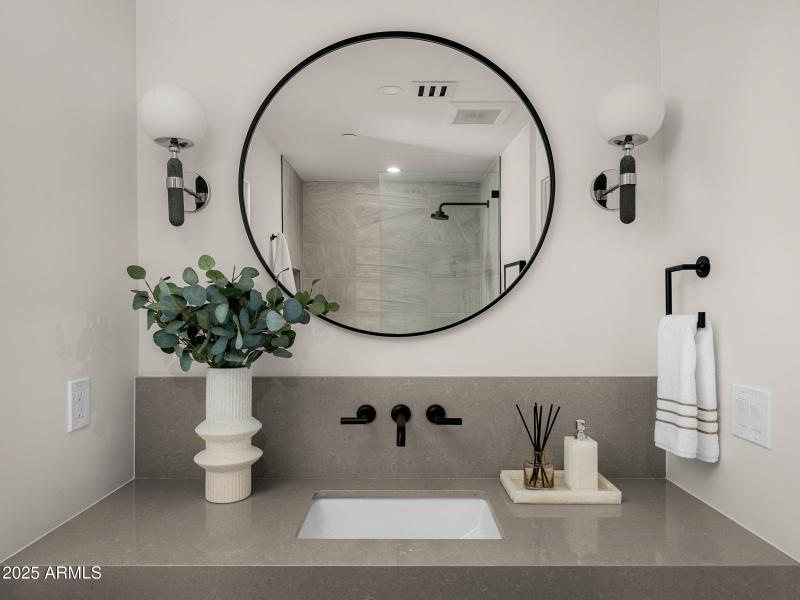 guest bath jack and jill2