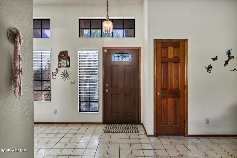 702 E Avenida Sierra Madre-7