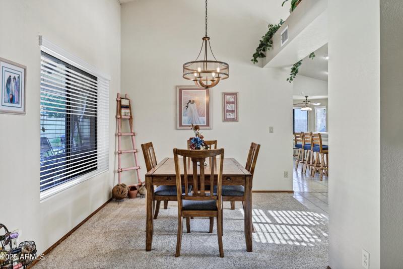 702 E Avenida Sierra Madre-12