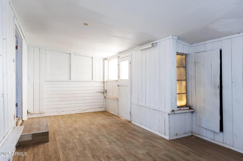 Laundry & Bonus Room View