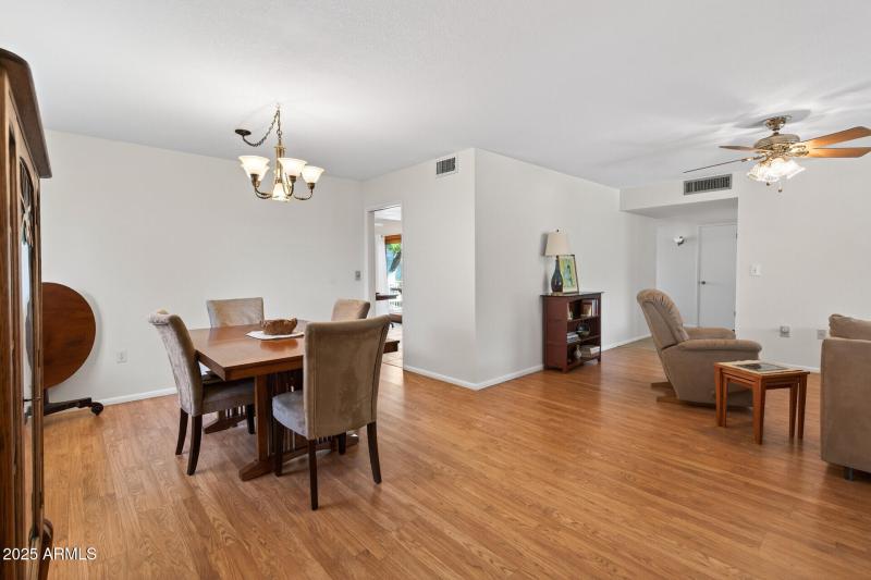 20_10331_W_Prairie_Hills_Cir20_mls