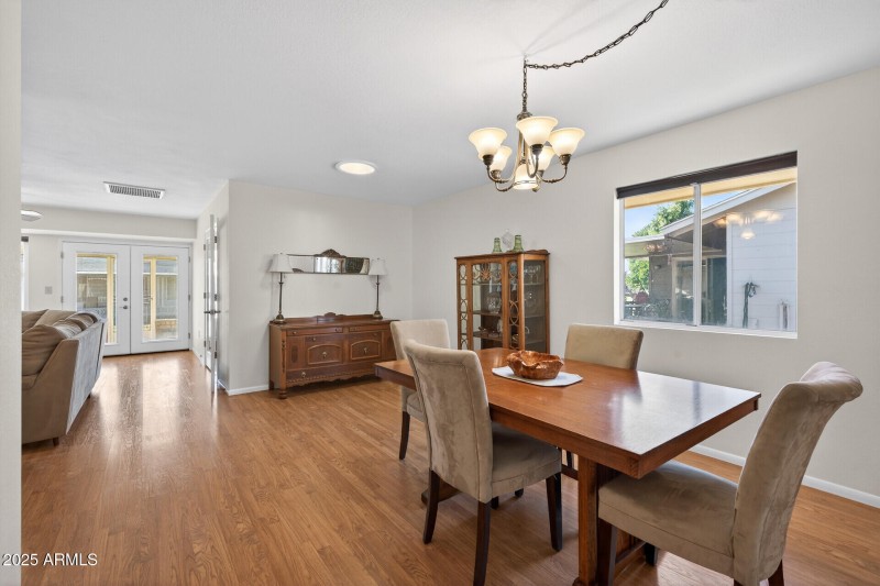 22_10331_W_Prairie_Hills_Cir22_mls