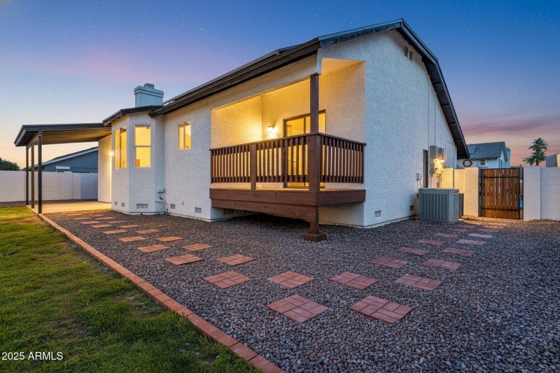 17458 N 64th Dr VT 5