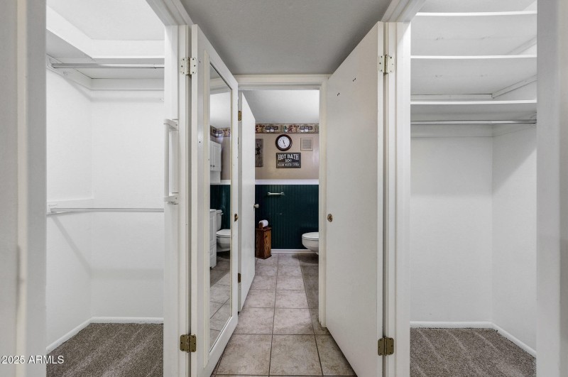 Primary Dual Closets