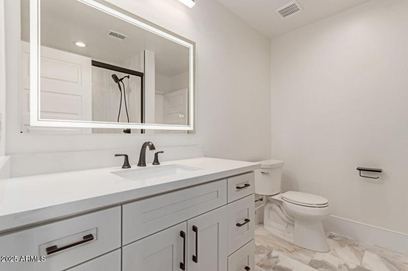 20251025222535306300000000-o