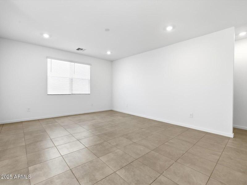 24442 W GROVE Street