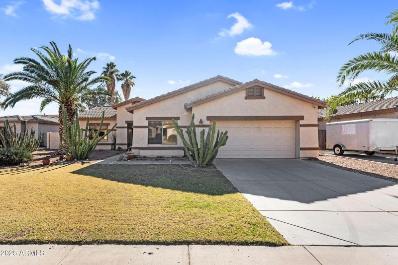 2-web-or-mls-1-print-21279 E Twin Acres