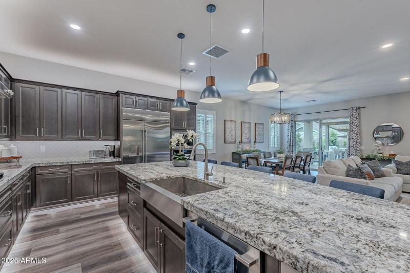 12-web-or-mls-Reins-12