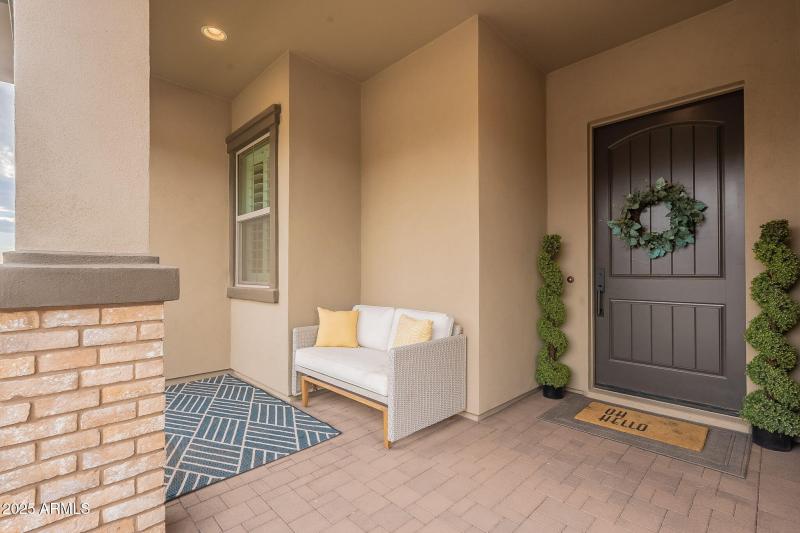 5-web-or-mls-Reins-5