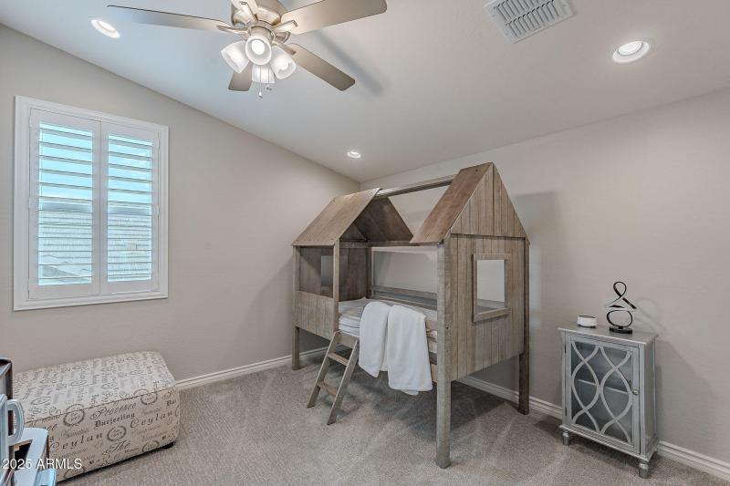 49-web-or-mls-Reins-49