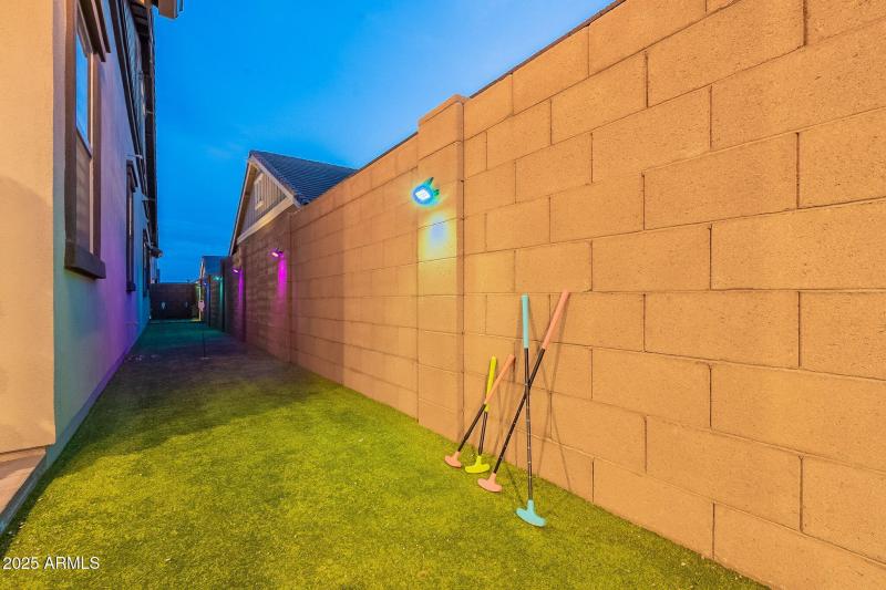 154-web-or-mls-Reins-twilight-28