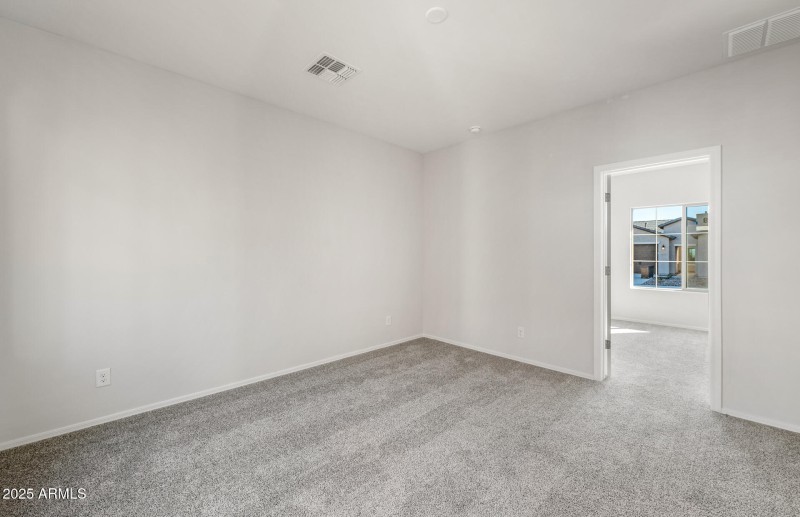 Guest Suite - Living Room