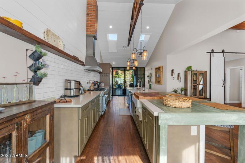 Beautiful Custom Kitchen