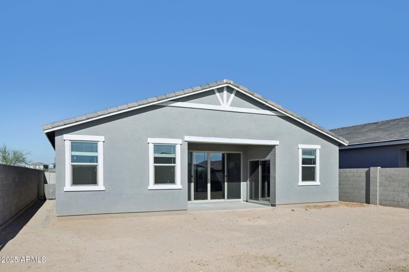 35-web-or-mls-W Bowker St-S1212-035