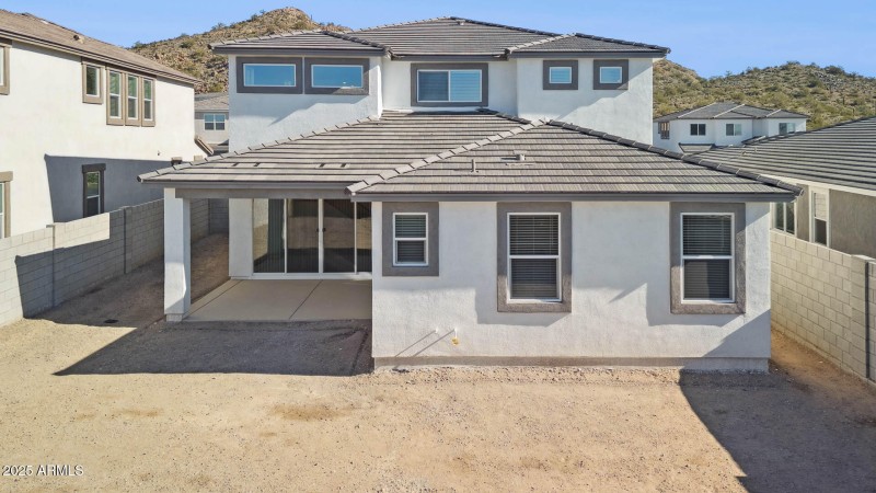 3985_Phoenician_Lot 2078_Aloravita_Peori