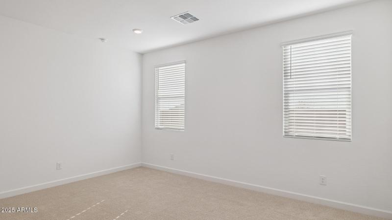 3985_Phoenician_Lot 2081_Aloravita_Peori