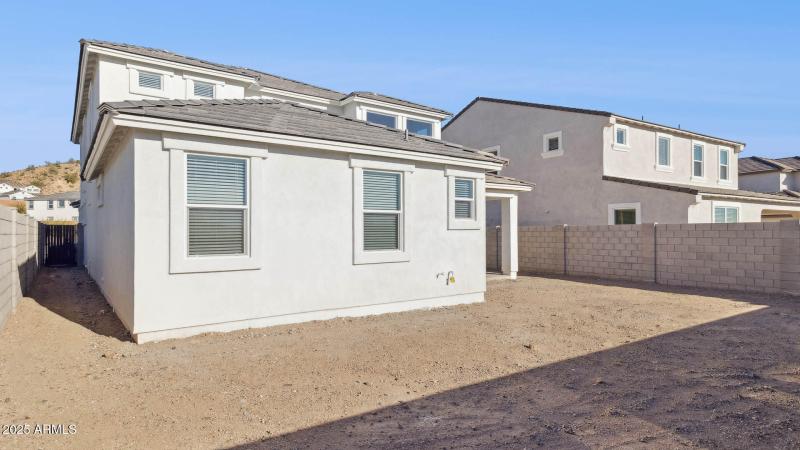 3985_Phoenician_Lot 2081_Aloravita_Peori