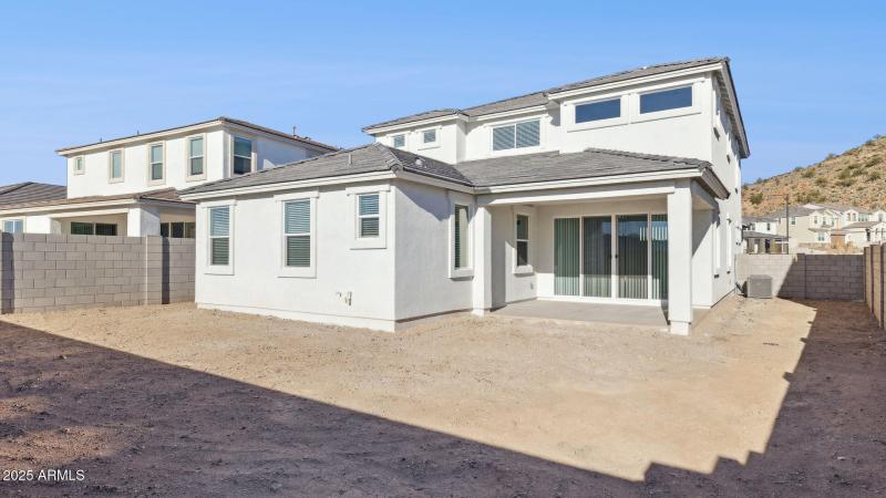 3985_Phoenician_Lot 2081_Aloravita_Peori