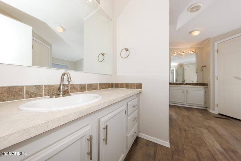 l-master-bath-entry-1