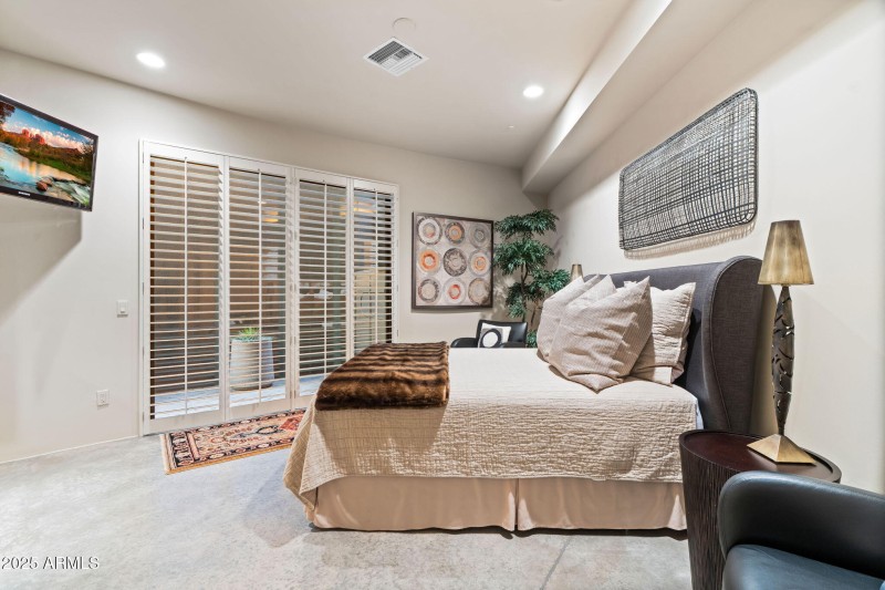 Lower Level Guest Suite