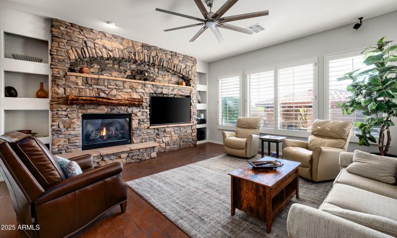 Spacious Family Room