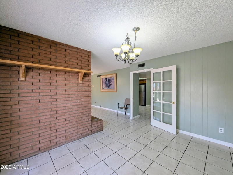 4019 W SAN MIGUEL AVE