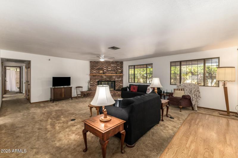 Picture Windows, Plenty of Light