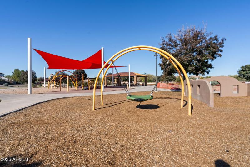 The Bridges Gilbert Community Amenities