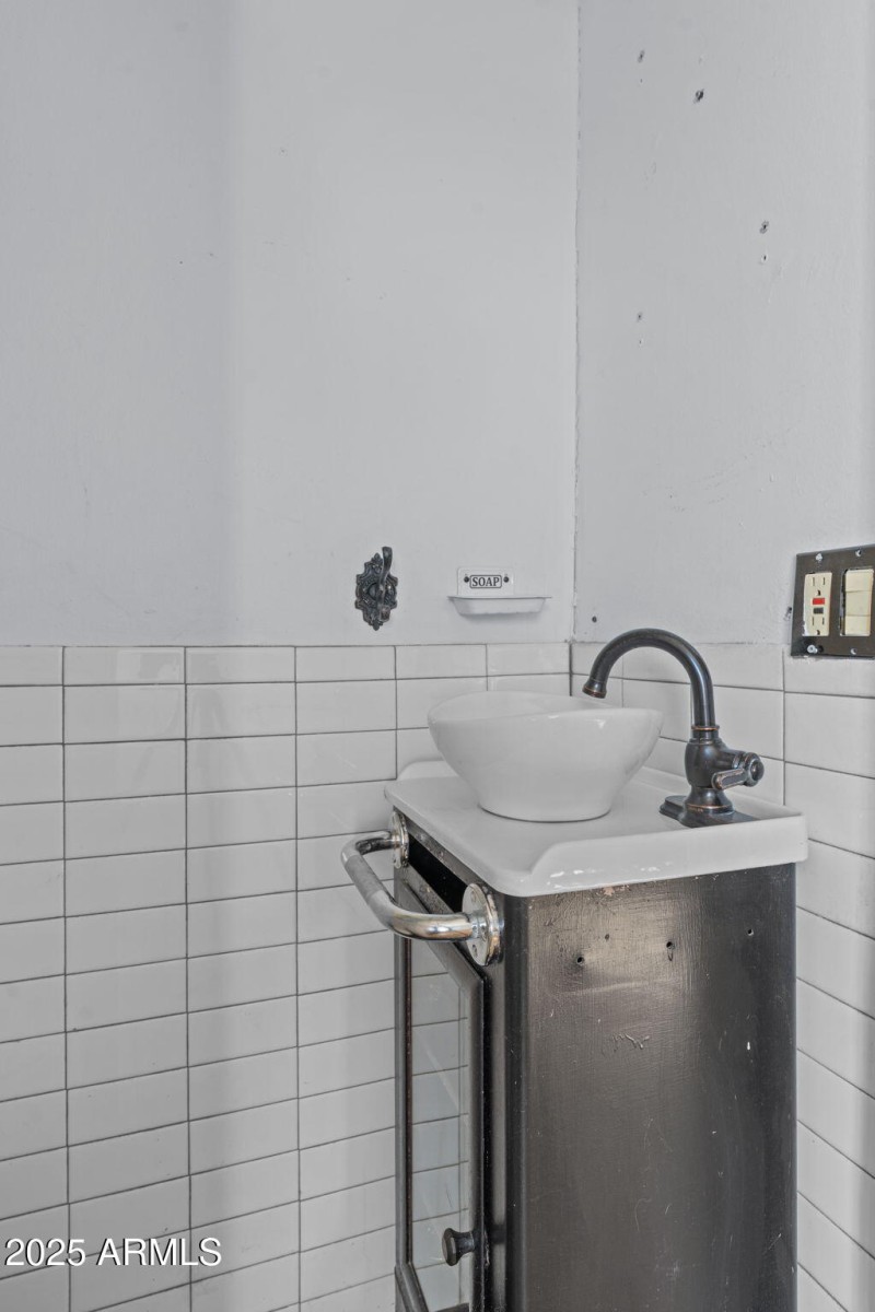 19-web-or-mls-DSC03309