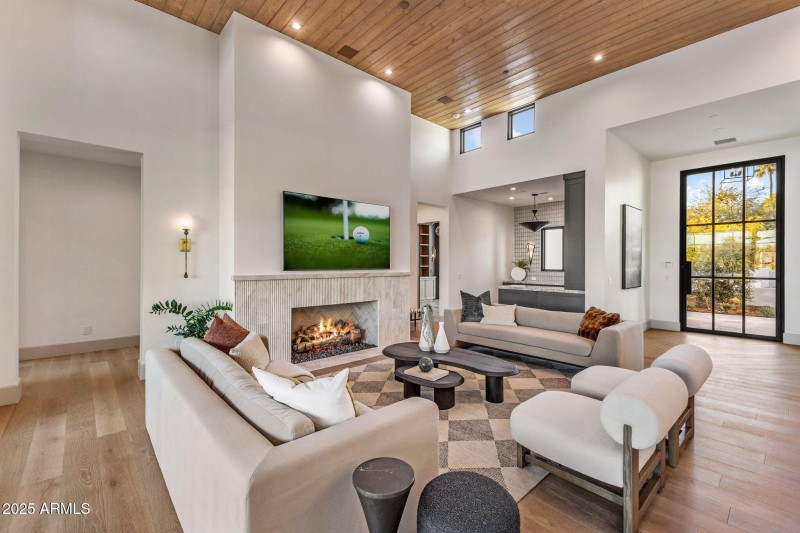 84-web-or-mls-IMG_1900-1