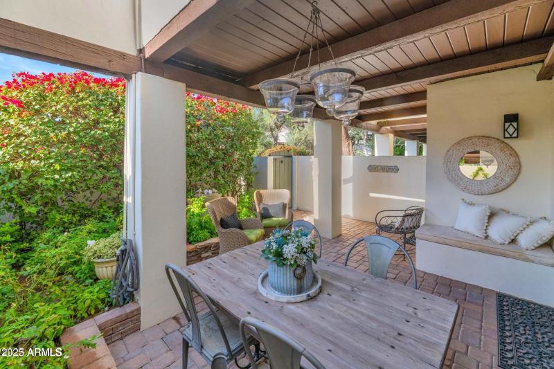 20250507211622924050000000-o