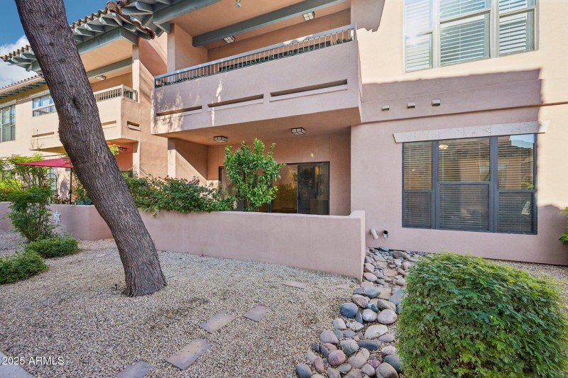 32-web-or-mls-N 40th St-S1312-028