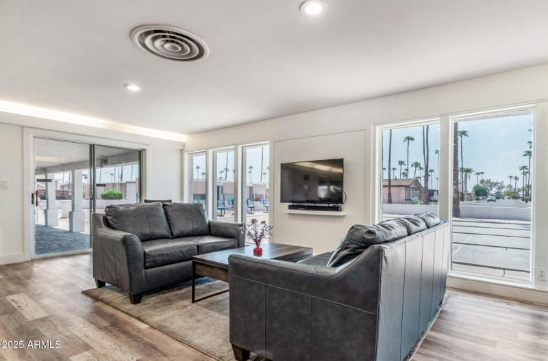 Screenshot 2025-12-13 170050