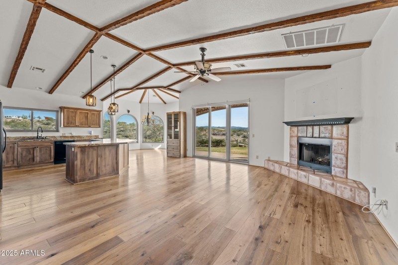 10-web-or-mls-DSC04129 (2)