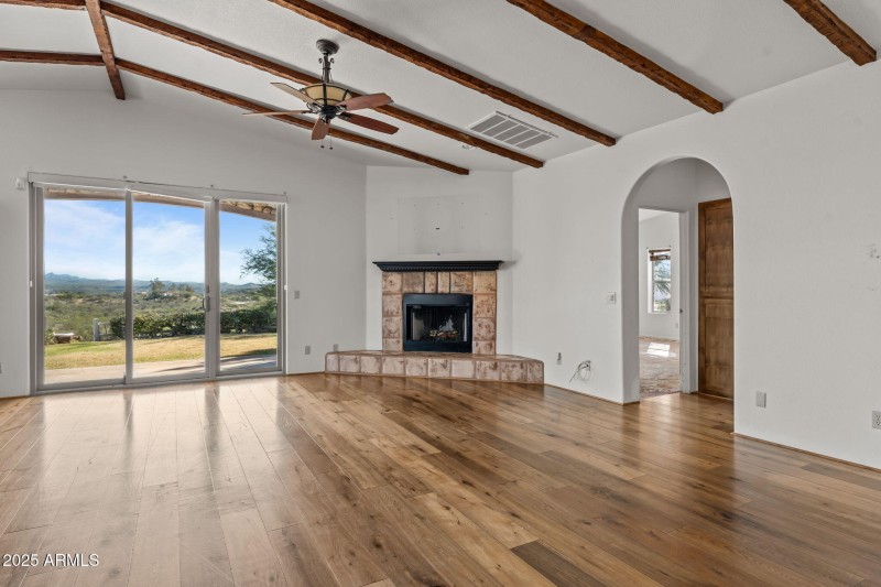 16-web-or-mls-DSC04134