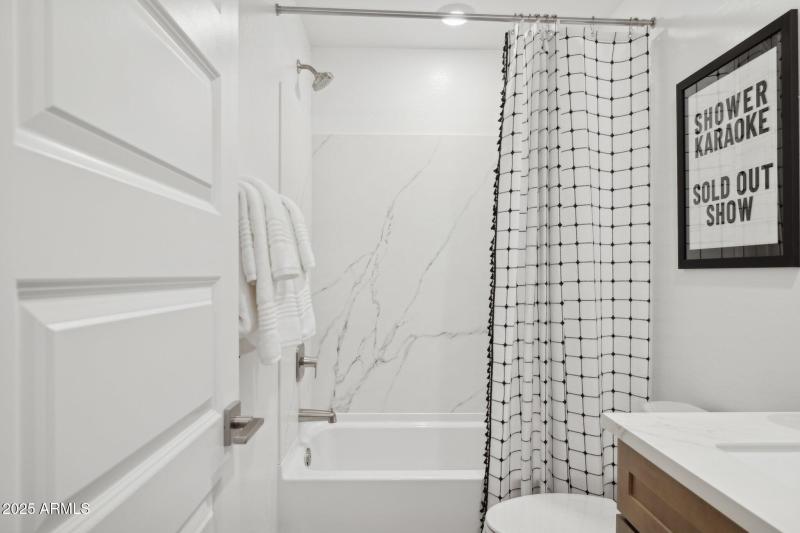 30-web-or-mls-32228-n-119th-ave