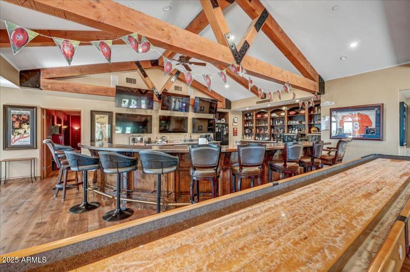 Bar/Game Room