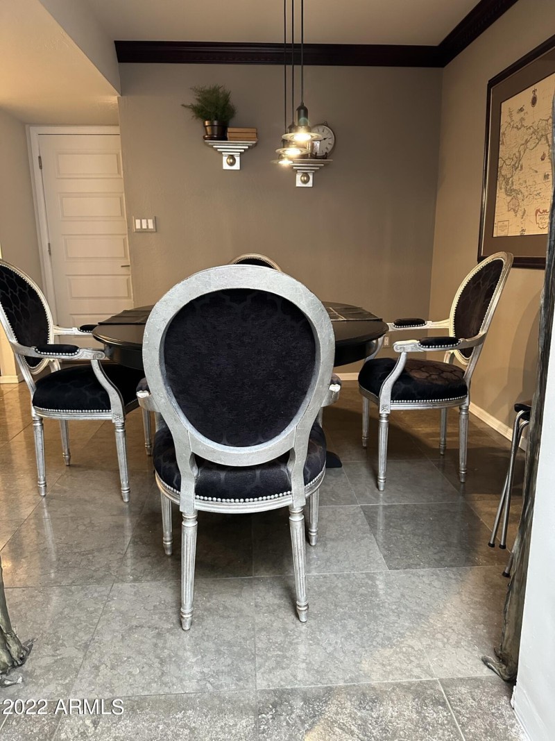 9DE9FCE6-9B2E-4E87-B07C-C7A44670DF12