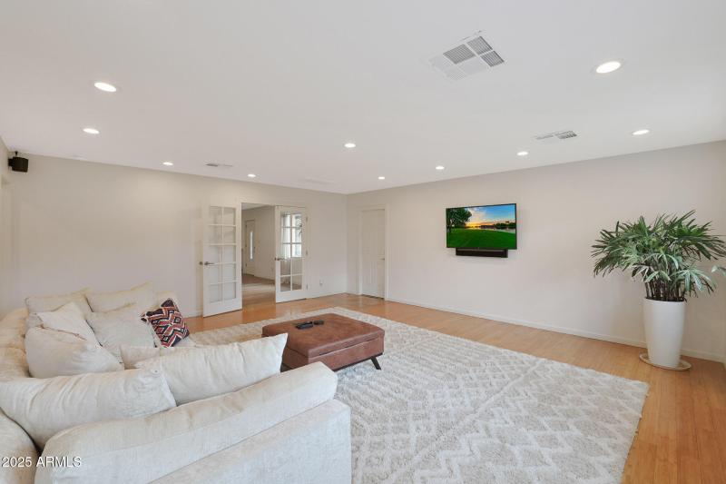 Bonus Room / Family Room